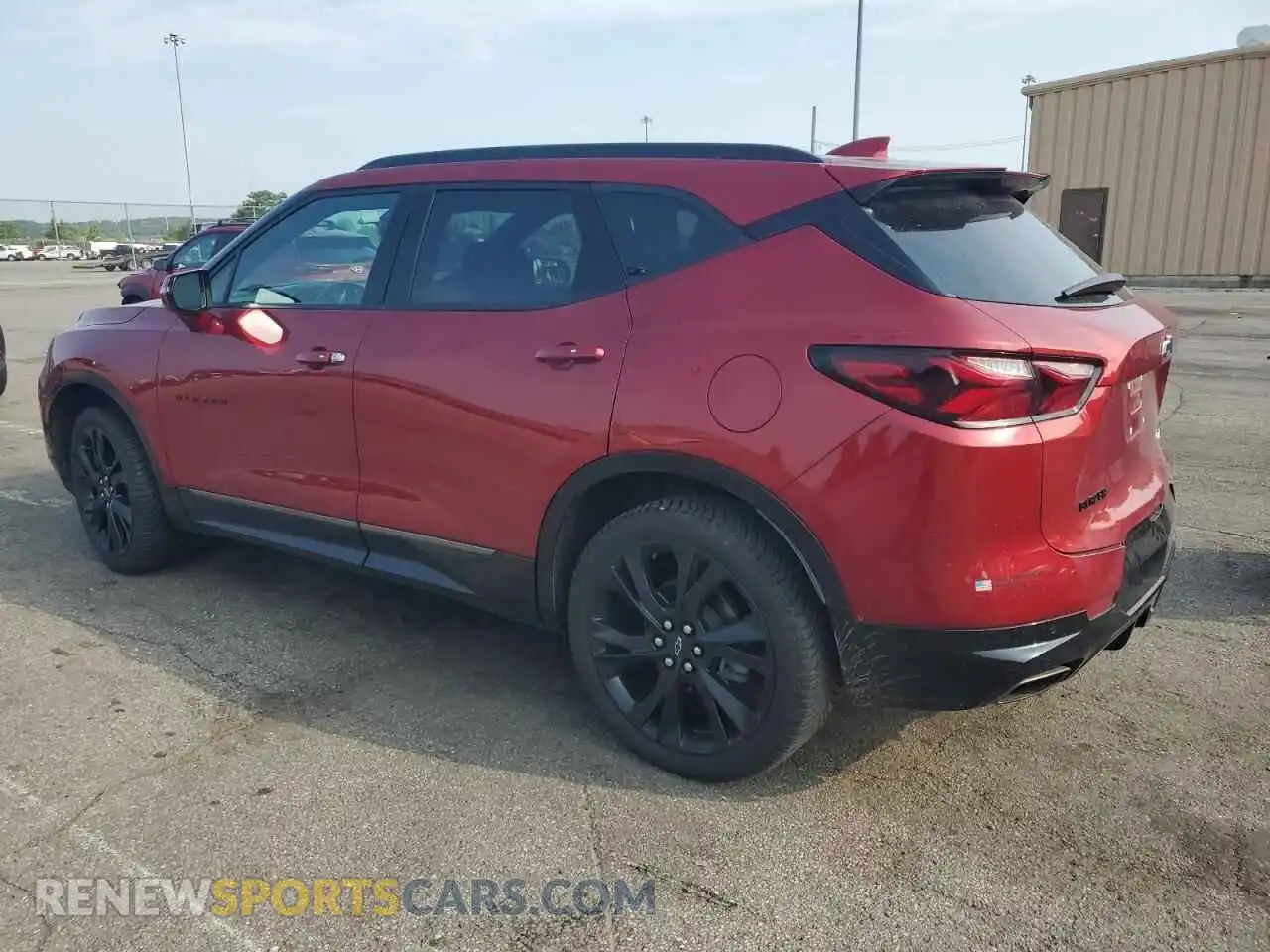 2 Photograph of a damaged car 3GNKBERS2MS567207 CHEVROLET BLAZER 2021