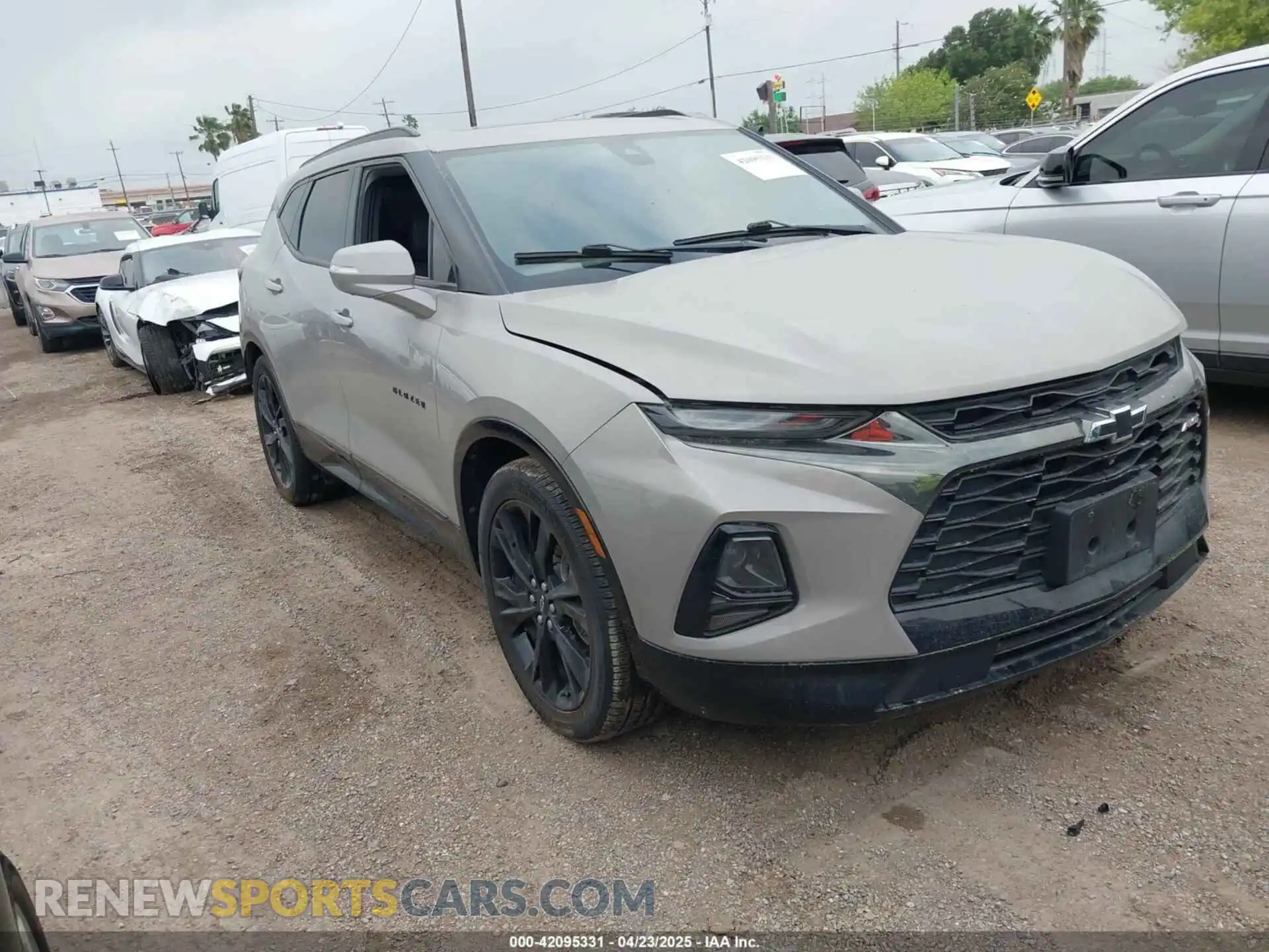 1 Photograph of a damaged car 3GNKBERS3MS518131 CHEVROLET BLAZER 2021