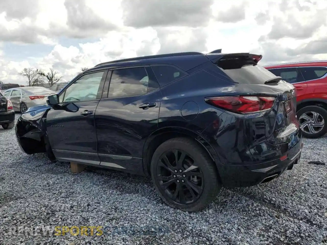 2 Фотография поврежденного автомобиля 3GNKBERS5MS529079 CHEVROLET BLAZER 2021
