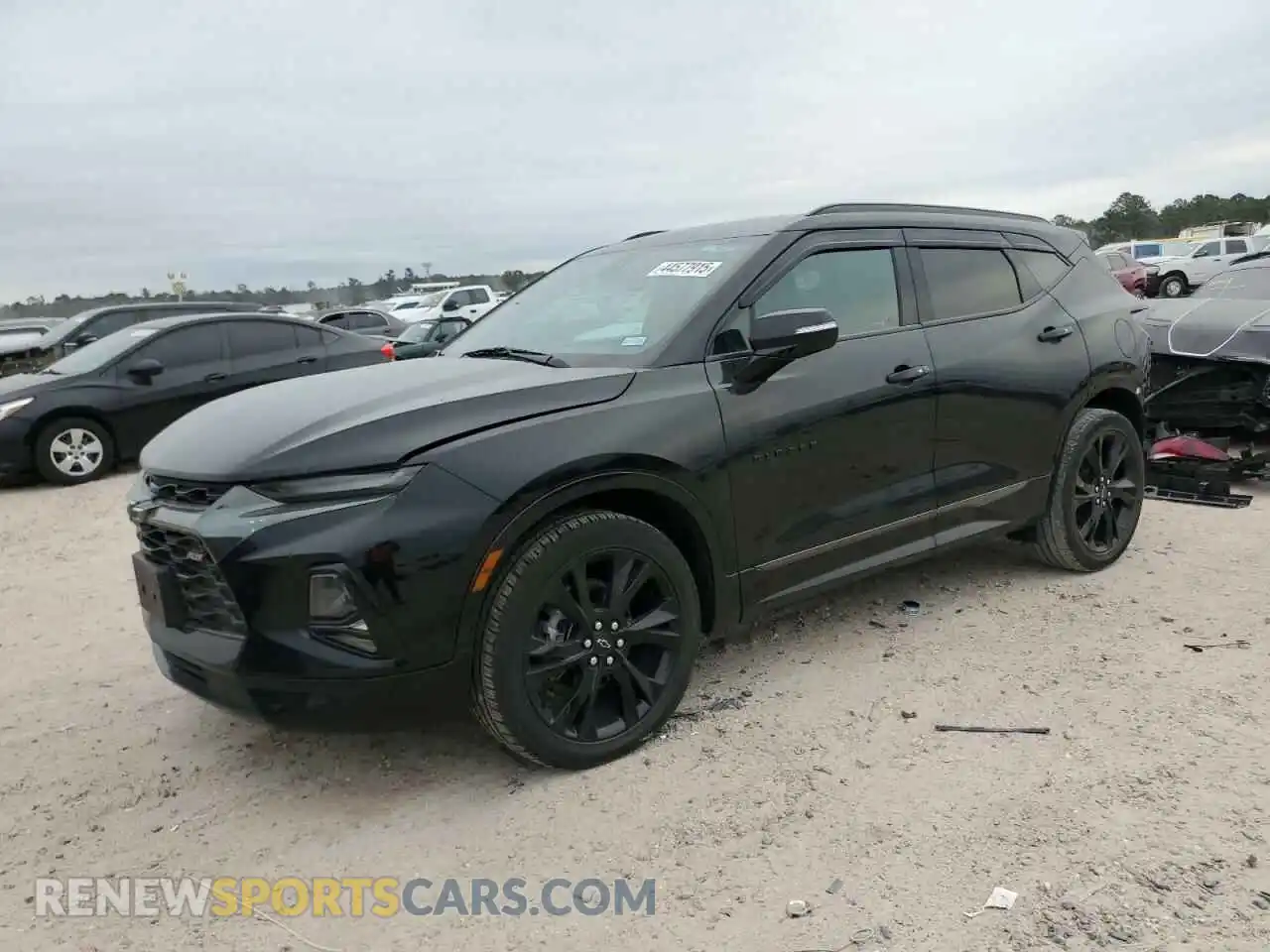 1 Photograph of a damaged car 3GNKBERS5MS569162 CHEVROLET BLAZER 2021