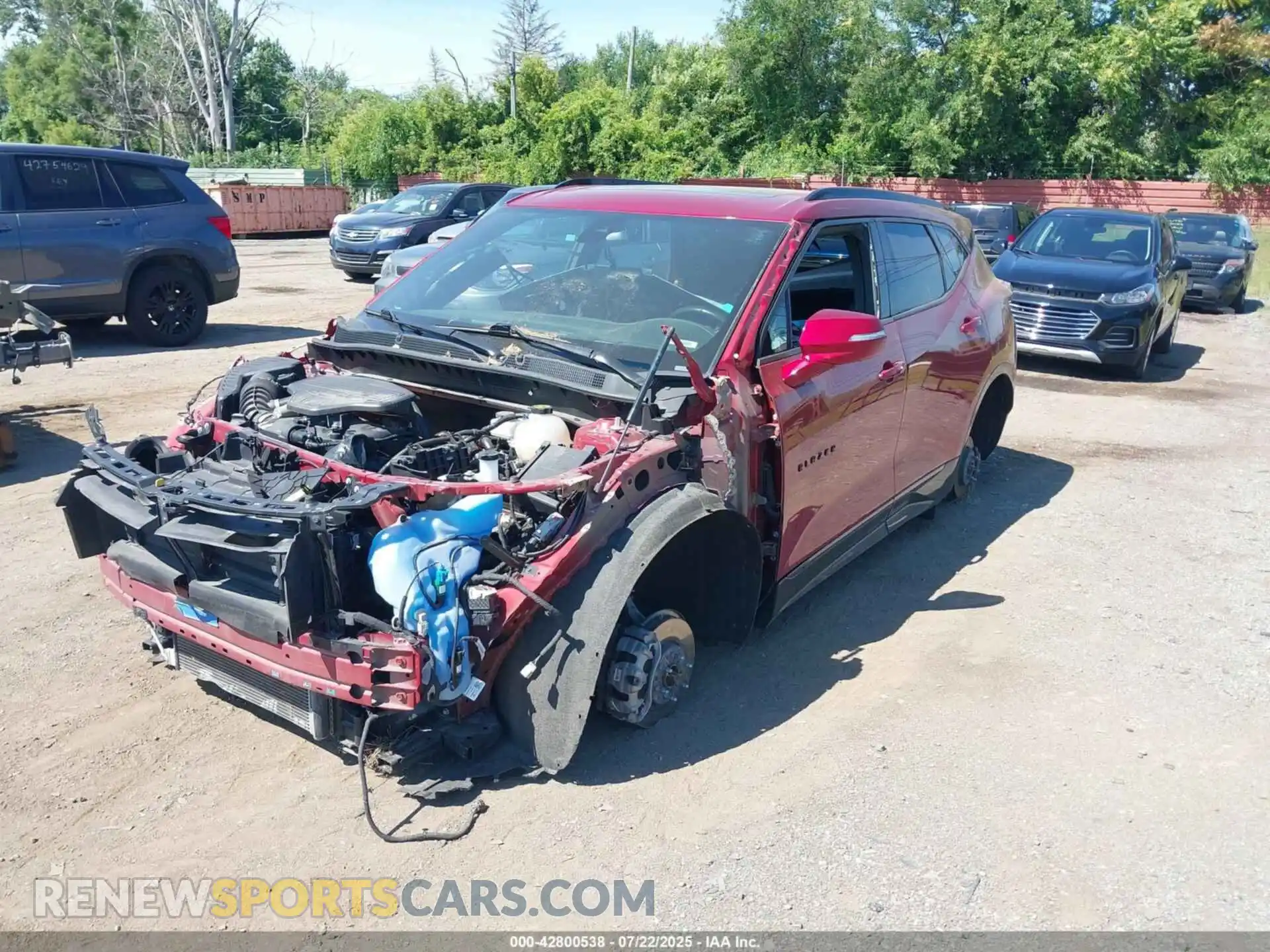 2 Photograph of a damaged car 3GNKBERS5MS586608 CHEVROLET BLAZER 2021