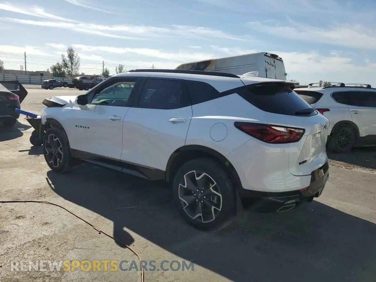 2 Photograph of a damaged car 3GNKBERSXMS549747 CHEVROLET BLAZER 2021