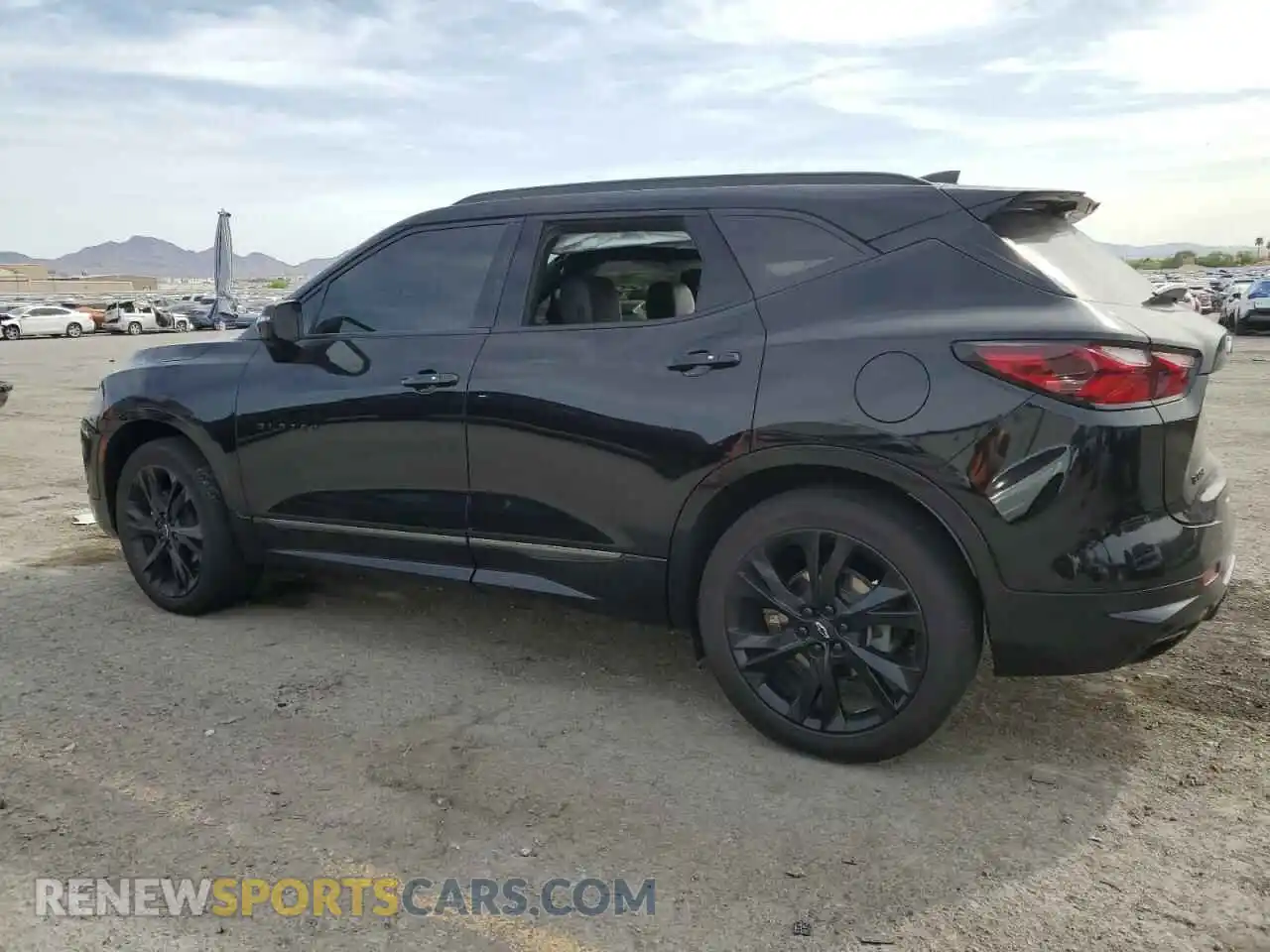 2 Photograph of a damaged car 3GNKBERSXMS581453 CHEVROLET BLAZER 2021