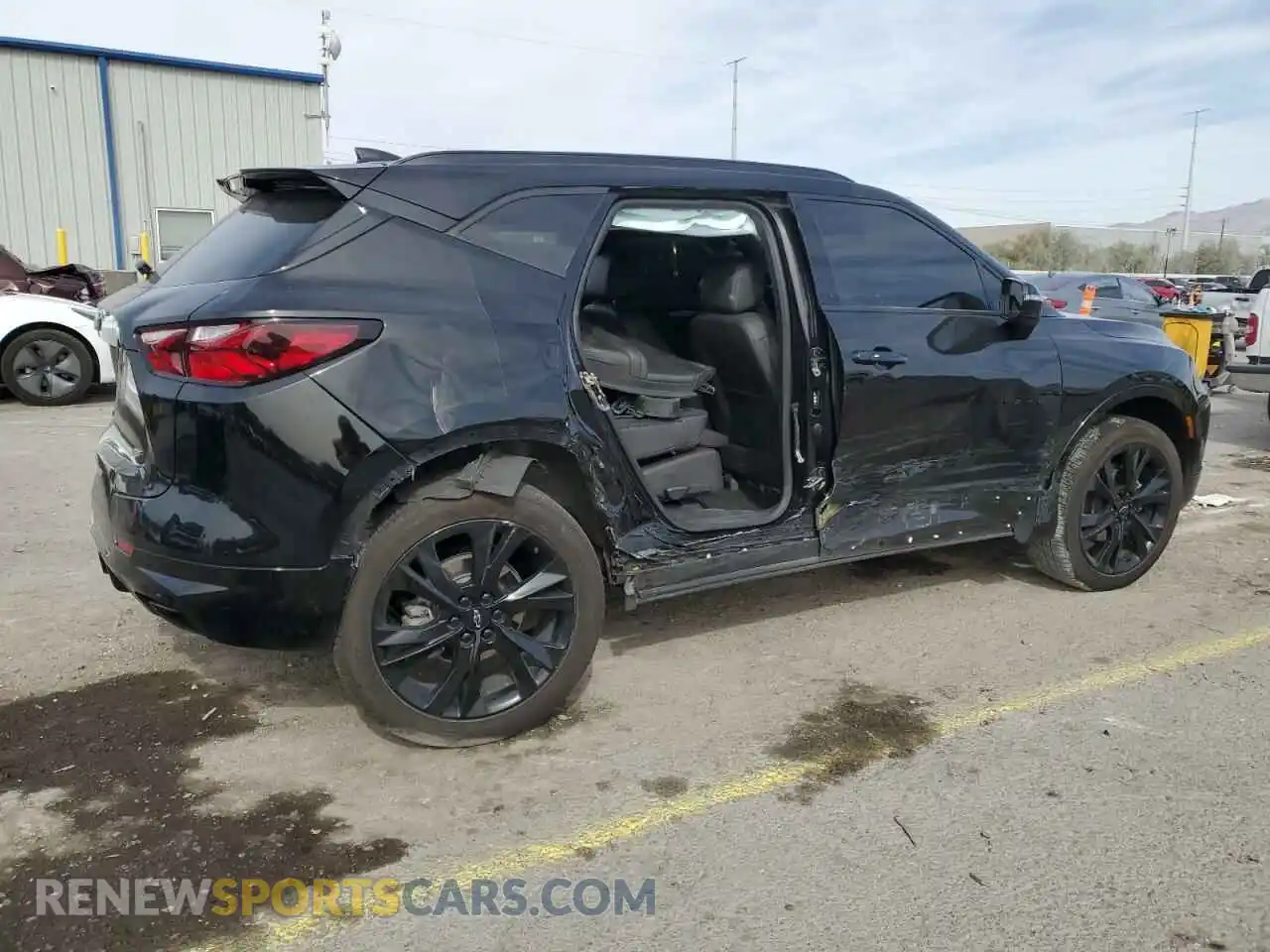 3 Photograph of a damaged car 3GNKBERSXMS581453 CHEVROLET BLAZER 2021