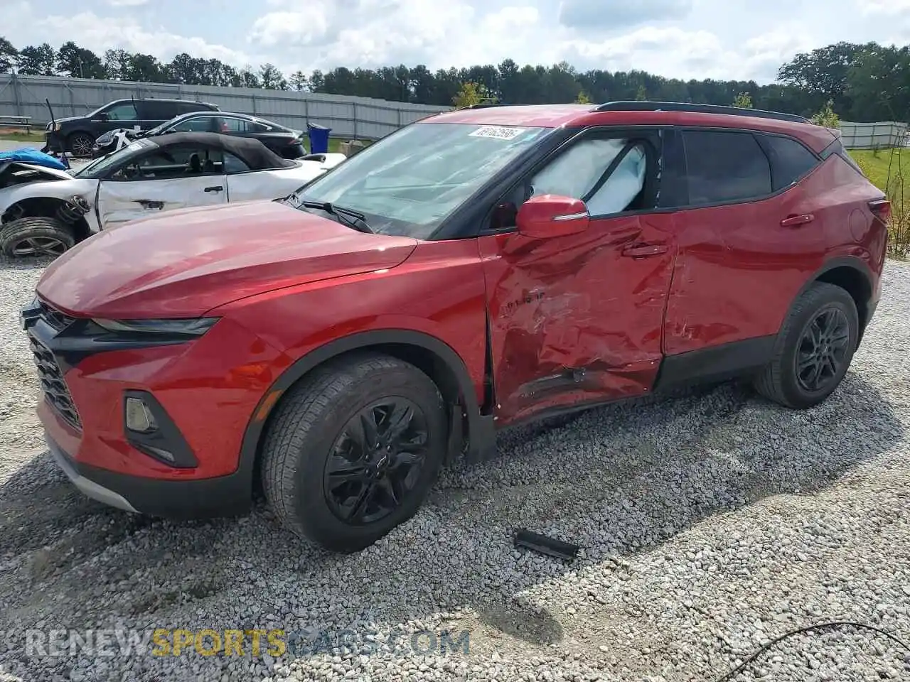 1 Photograph of a damaged car 3GNKBHR47MS539034 CHEVROLET BLAZER 2021