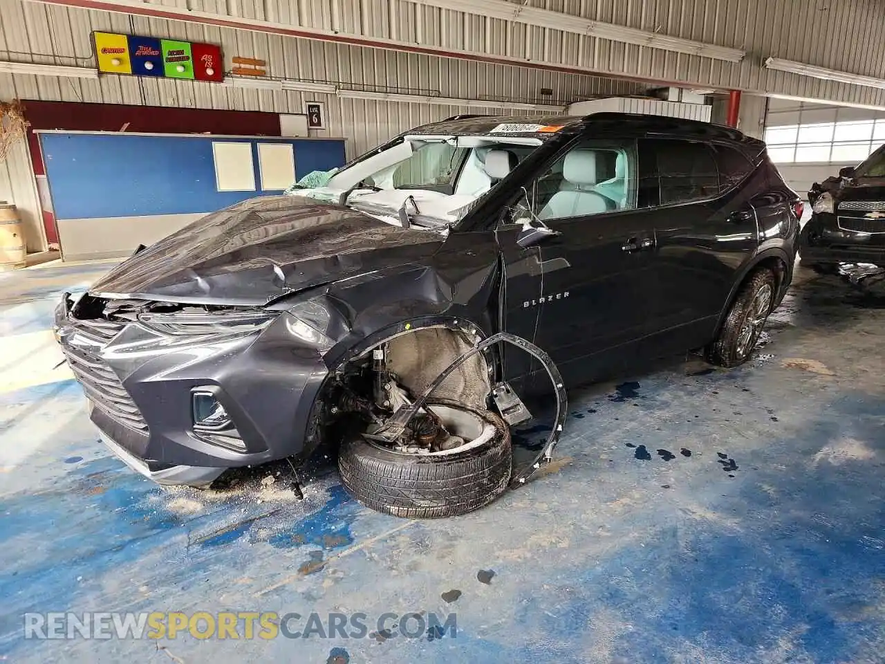 1 Фотография поврежденного автомобиля 3GNKBHR47MS579002 CHEVROLET BLAZER 2021