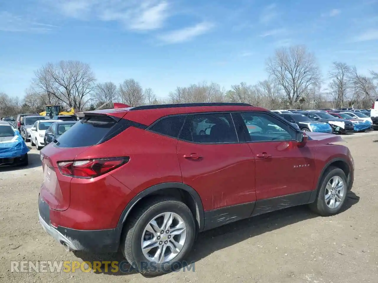3 Photograph of a damaged car 3GNKBHR4XMS529341 CHEVROLET BLAZER 2021