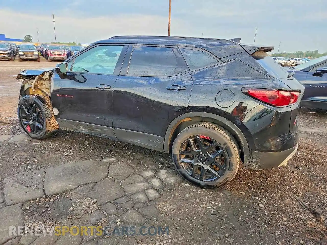 2 fotografías del automóvil dañado 3GNKBHRS6MS551805 CHEVROLET BLAZER 2021