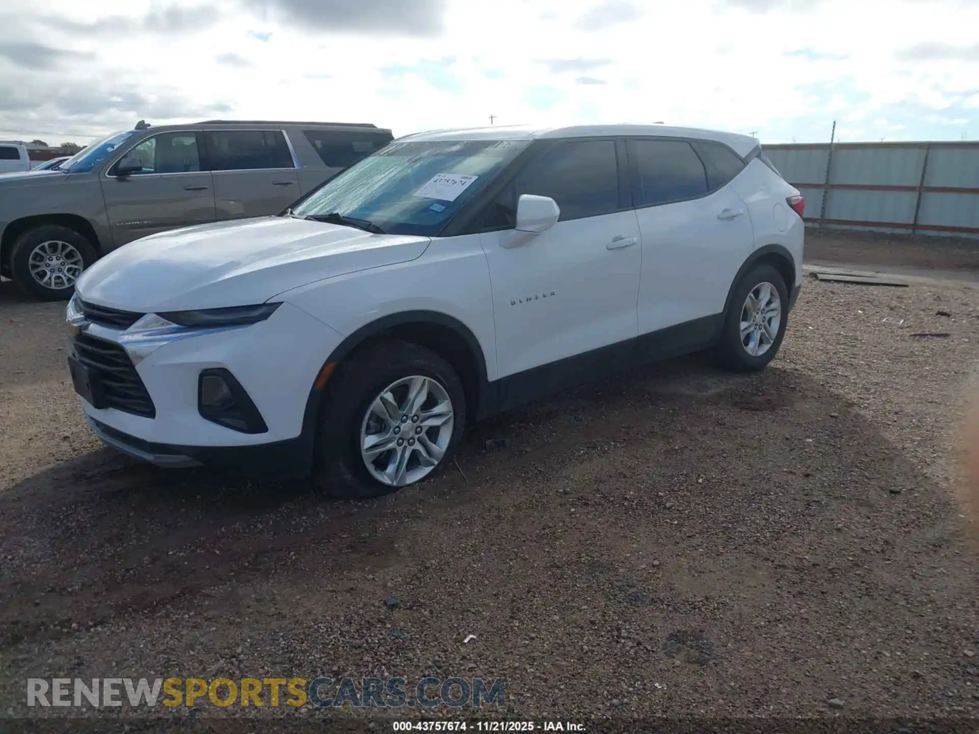 2 Photograph of a damaged car 3GNKBHRS8MS540501 CHEVROLET BLAZER 2021