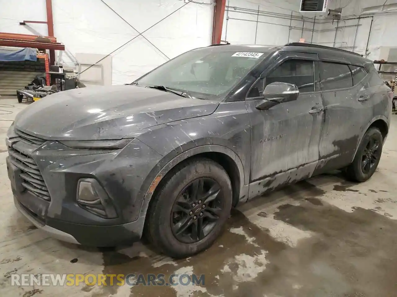 1 Photograph of a damaged car 3GNKBJRS4MS556749 CHEVROLET BLAZER 2021