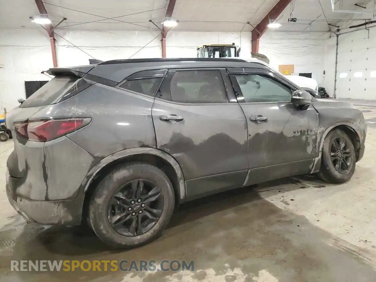 3 Photograph of a damaged car 3GNKBJRS4MS556749 CHEVROLET BLAZER 2021