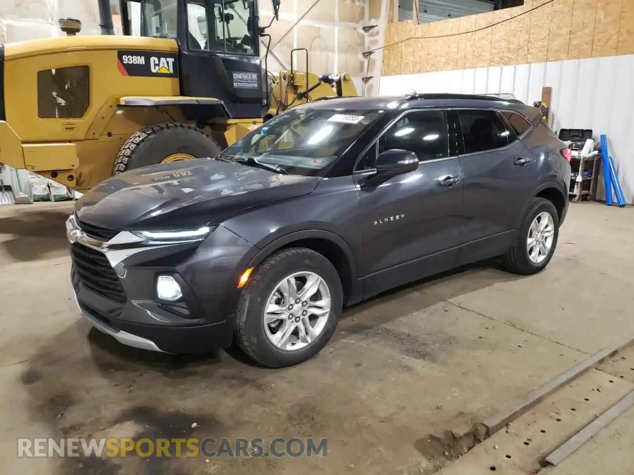 1 Photograph of a damaged car 3GNKBJRSXMS574236 CHEVROLET BLAZER 2021