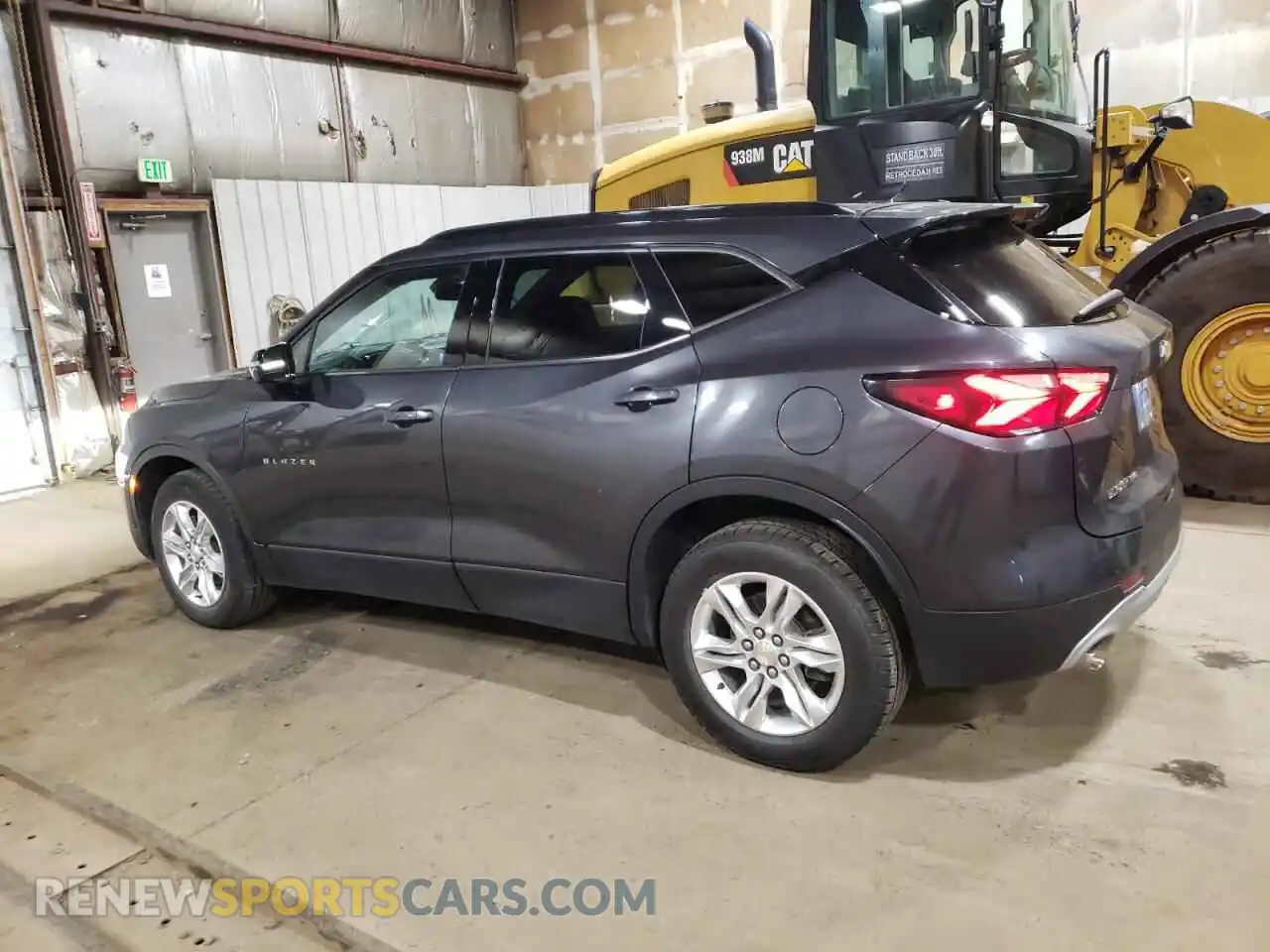 2 Photograph of a damaged car 3GNKBJRSXMS574236 CHEVROLET BLAZER 2021