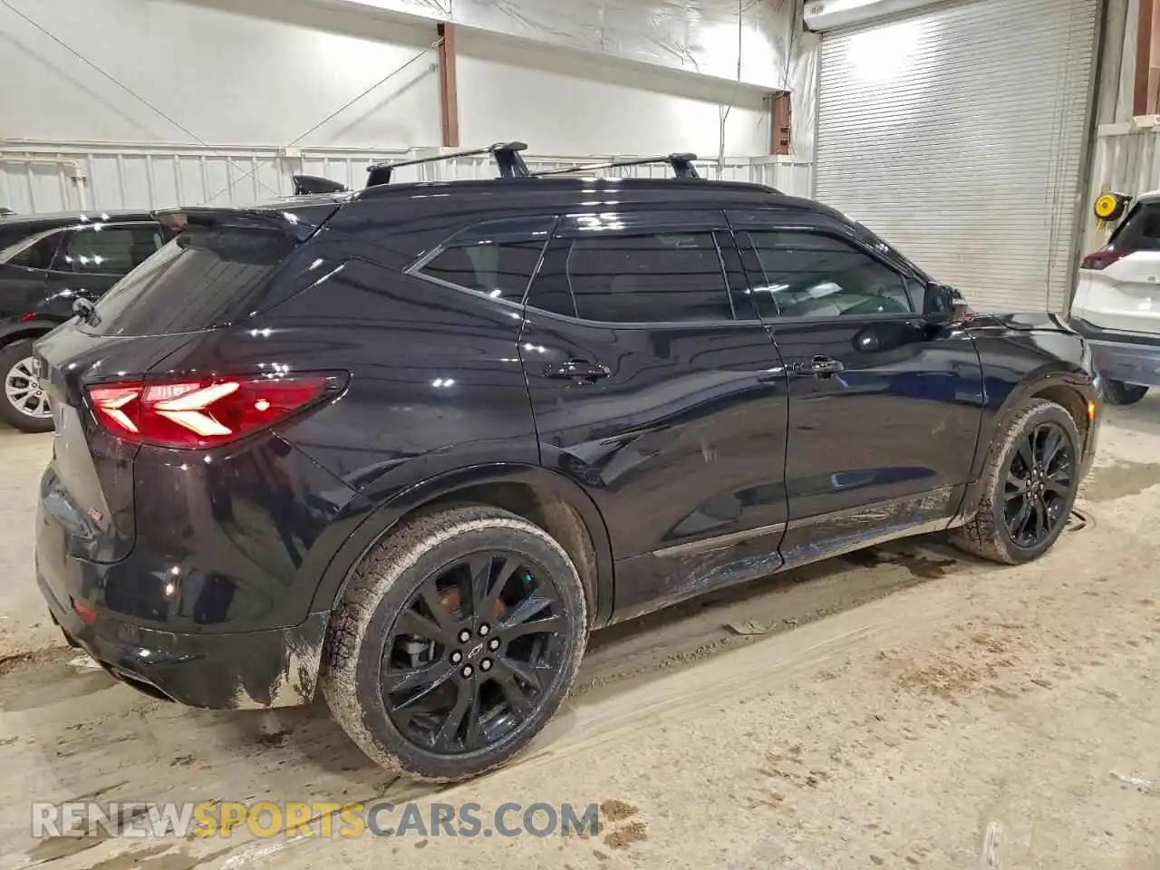 3 Photograph of a damaged car 3GNKBKRS0MS538318 CHEVROLET BLAZER 2021