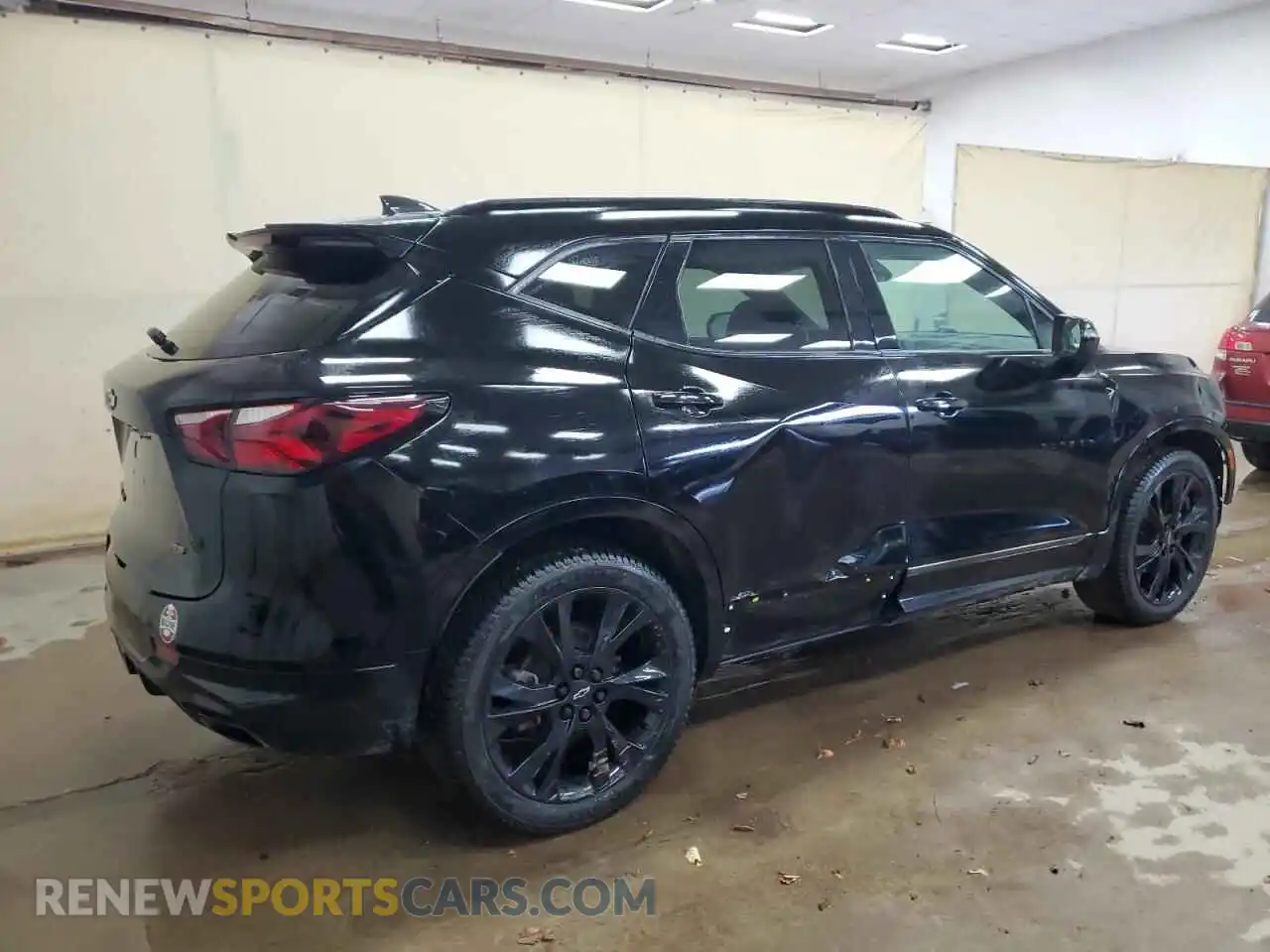 3 Photograph of a damaged car 3GNKBKRS1MS559209 CHEVROLET BLAZER 2021