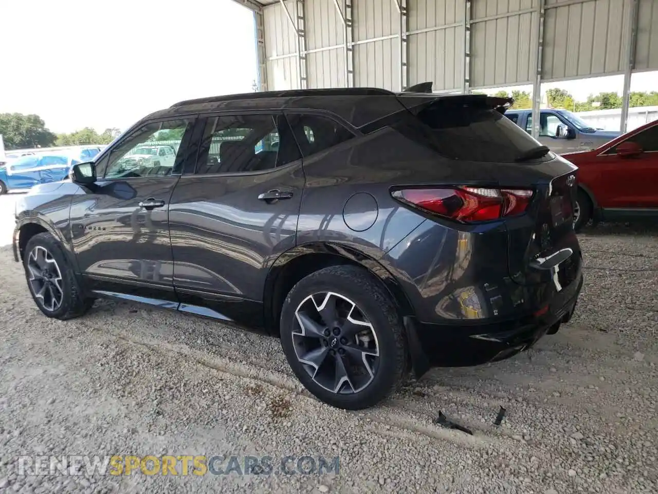 2 Photograph of a damaged car 3GNKBKRS3MS521674 CHEVROLET BLAZER 2021