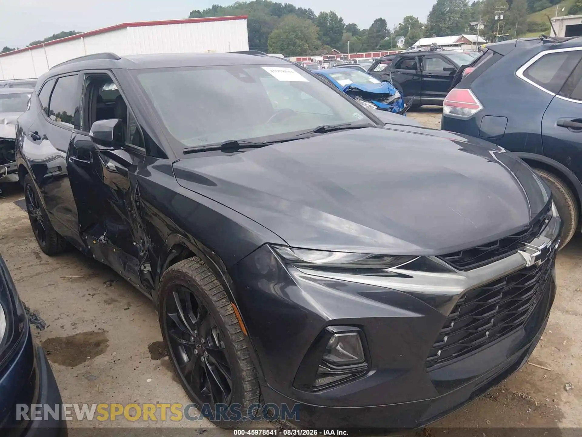 1 Photograph of a damaged car 3GNKBKRS4MS525720 CHEVROLET BLAZER 2021