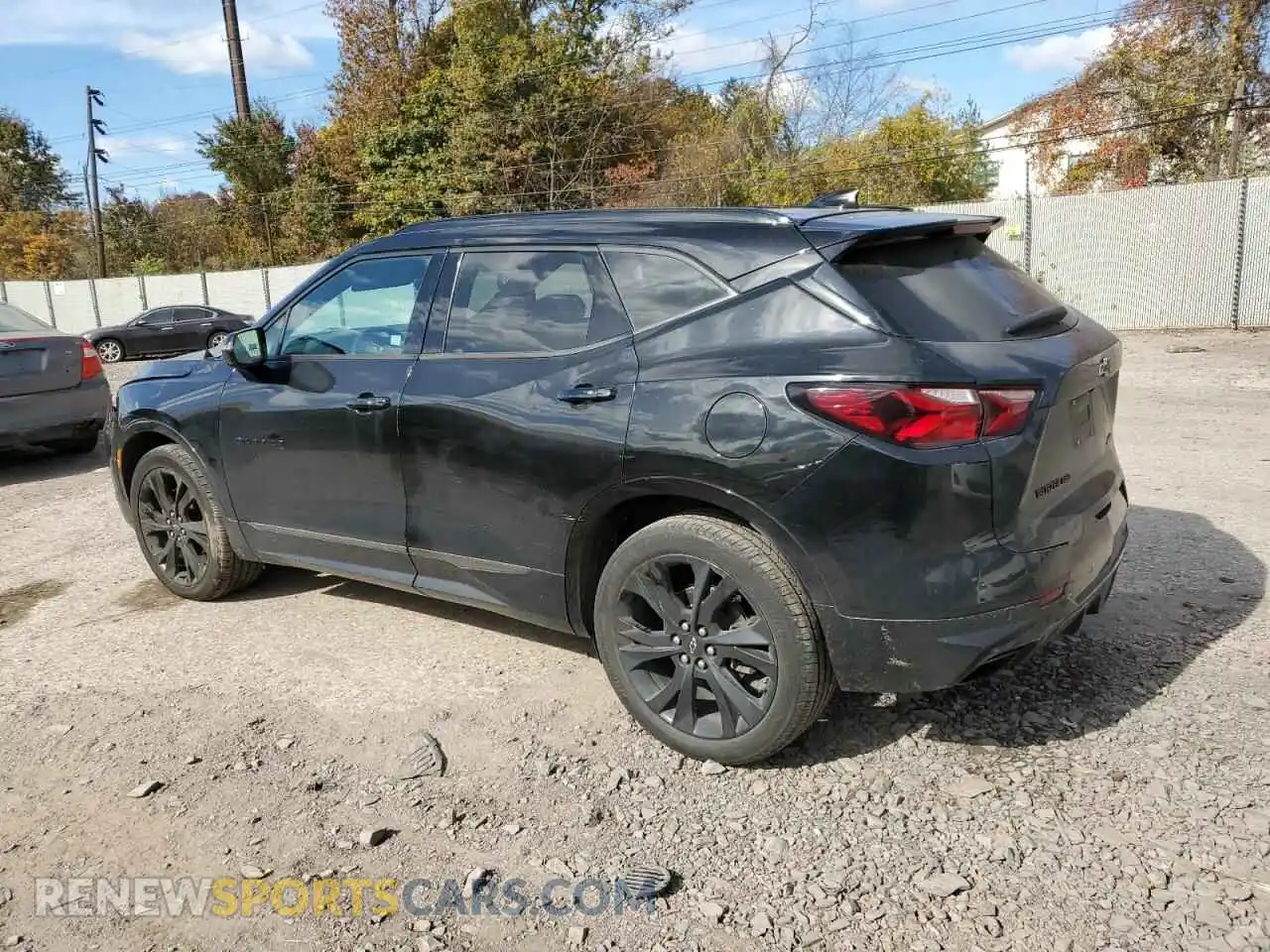 2 Photograph of a damaged car 3GNKBKRS4MS538144 CHEVROLET BLAZER 2021