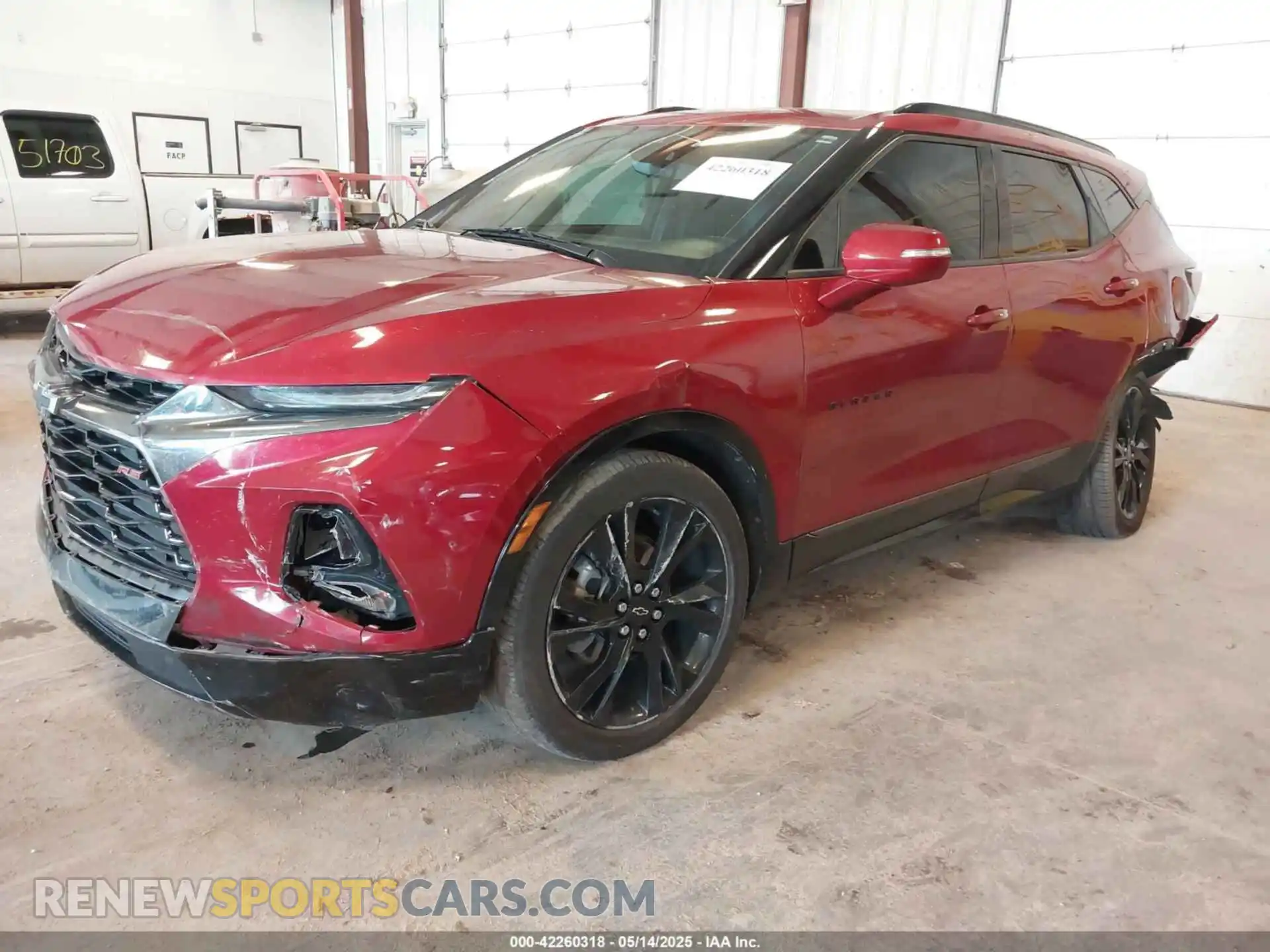 2 Photograph of a damaged car 3GNKBKRS5MS506805 CHEVROLET BLAZER 2021
