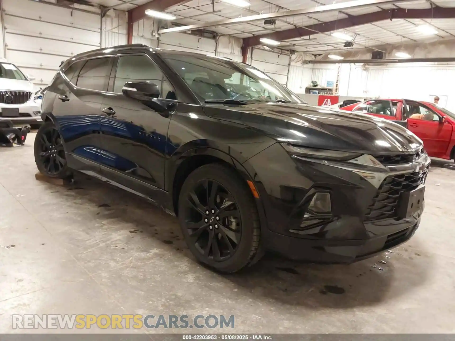 1 Photograph of a damaged car 3GNKBKRS5MS552537 CHEVROLET BLAZER 2021