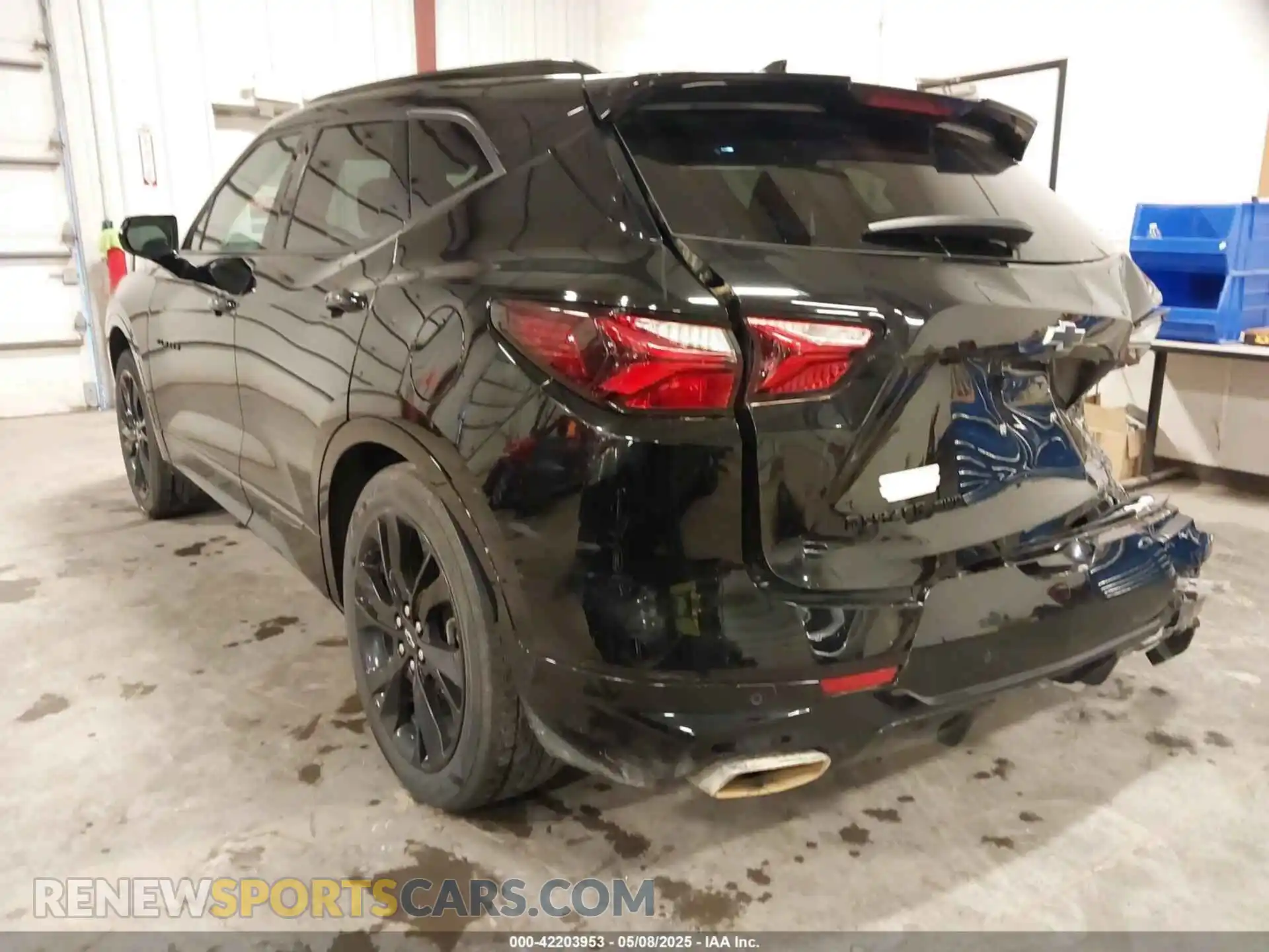 3 Photograph of a damaged car 3GNKBKRS5MS552537 CHEVROLET BLAZER 2021