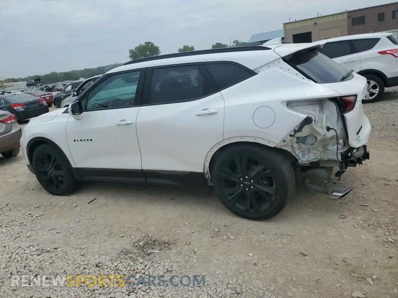 2 fotografías del automóvil dañado 3GNKBKRS6MS524293 CHEVROLET BLAZER 2021