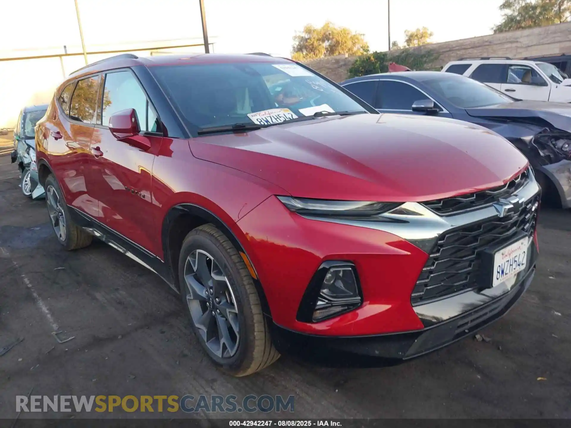 1 Photograph of a damaged car 3GNKBKRSXMS572640 CHEVROLET BLAZER 2021