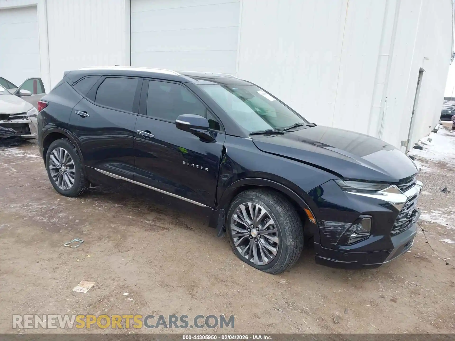 1 Photograph of a damaged car 3GNKBLRS5MS532312 CHEVROLET BLAZER 2021