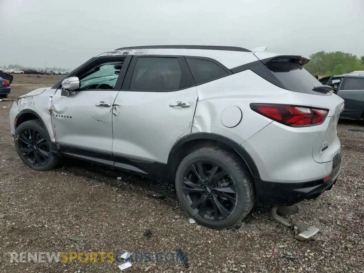 2 Photograph of a damaged car 3GNKBERS1NS141705 CHEVROLET BLAZER 2022