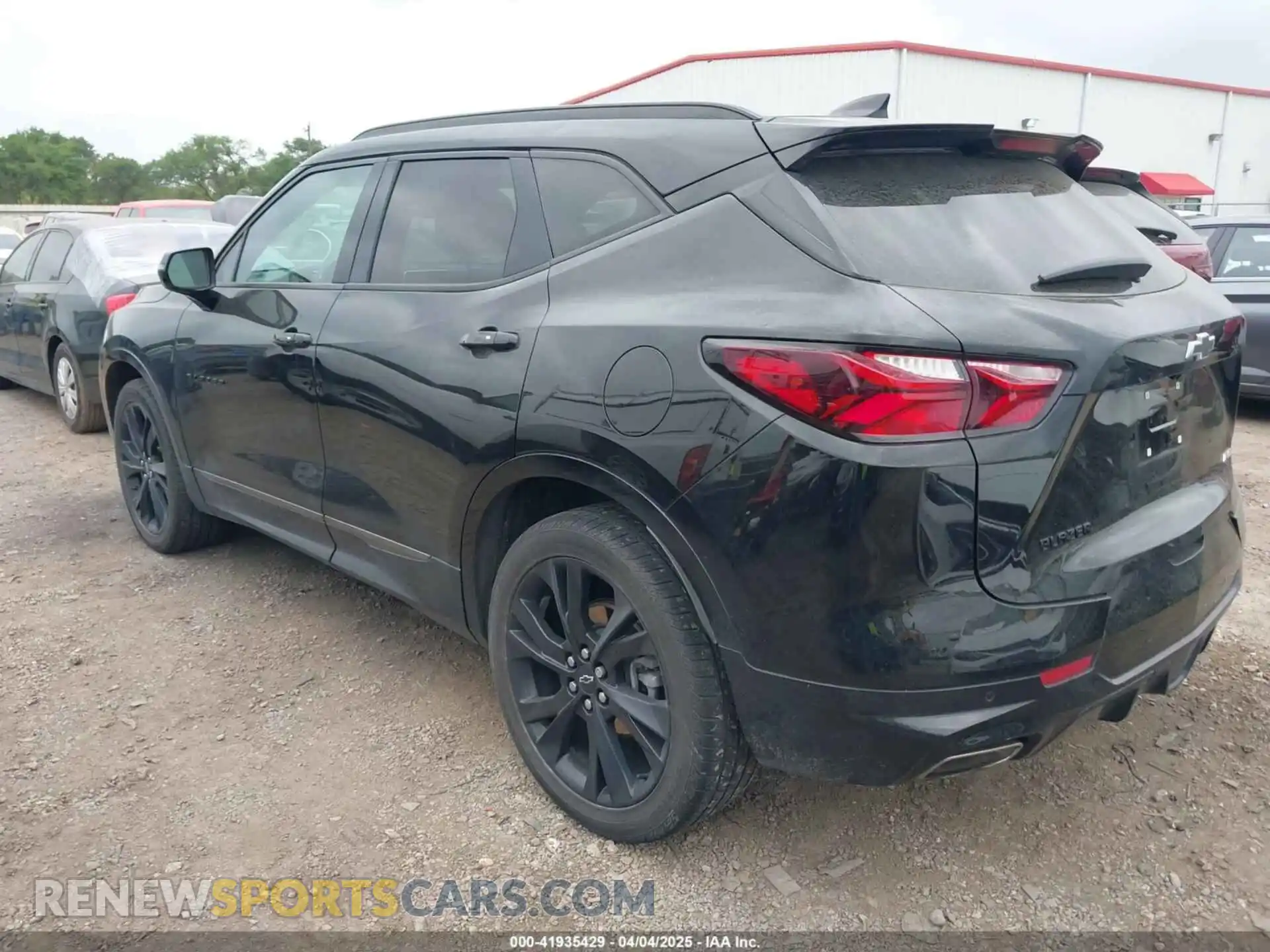 3 Photograph of a damaged car 3GNKBERS7NS176667 CHEVROLET BLAZER 2022