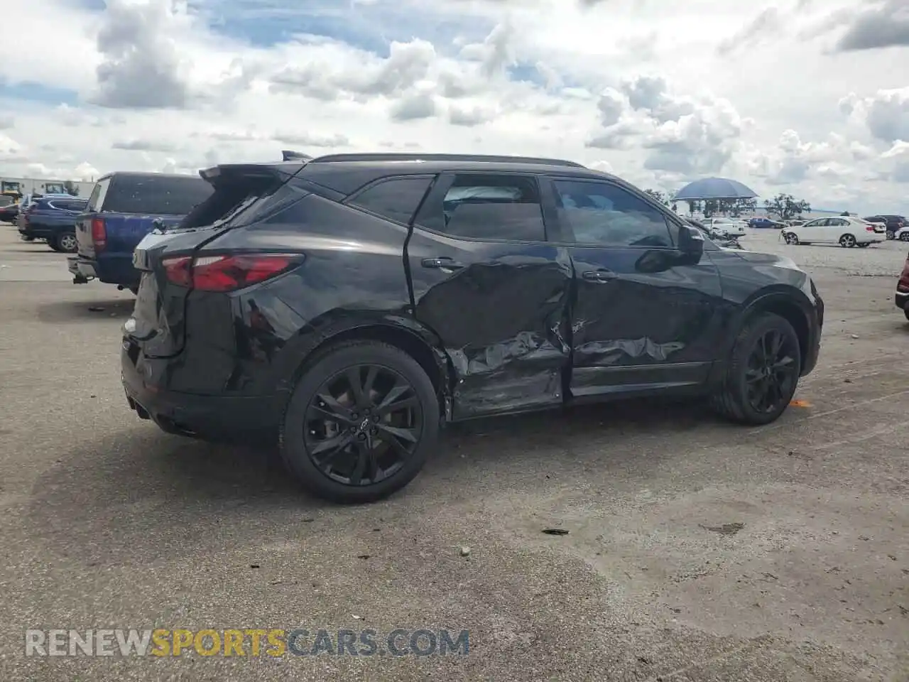 3 Photograph of a damaged car 3GNKBERSXNS144649 CHEVROLET BLAZER 2022