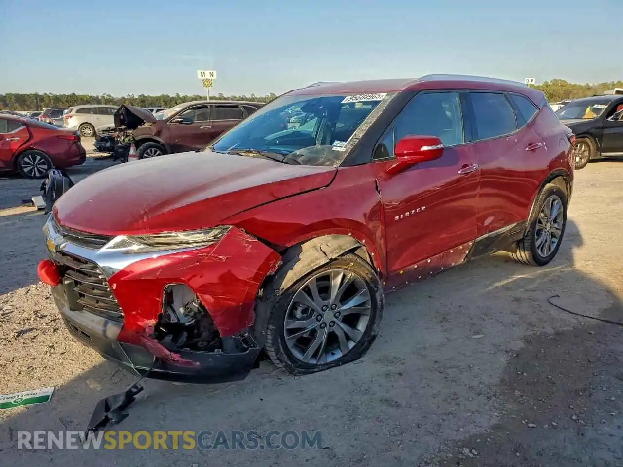 1 Photograph of a damaged car 3GNKBFRS0NS187936 CHEVROLET BLAZER 2022
