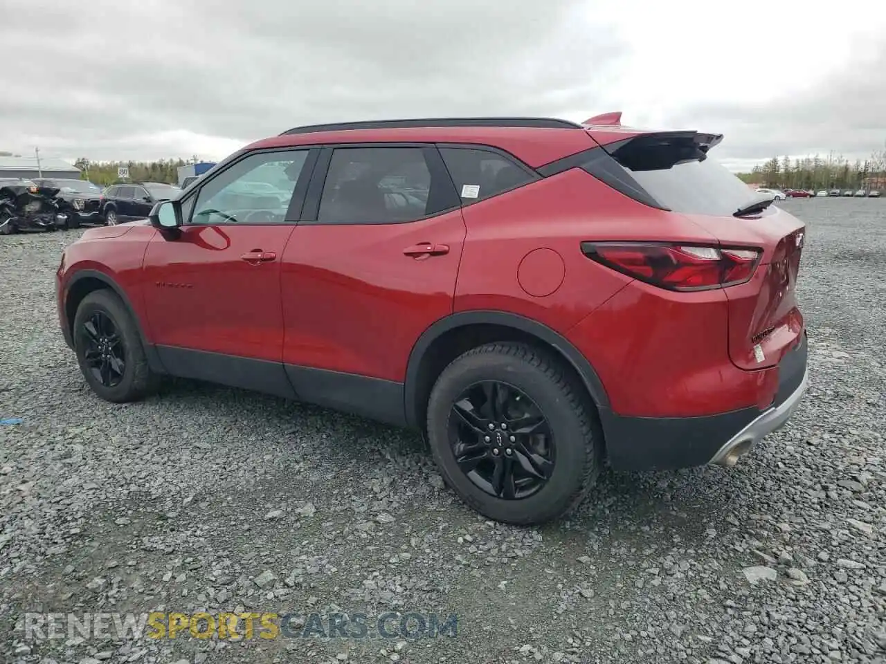2 Photograph of a damaged car 3GNKBHRS6NS146707 CHEVROLET BLAZER 2022