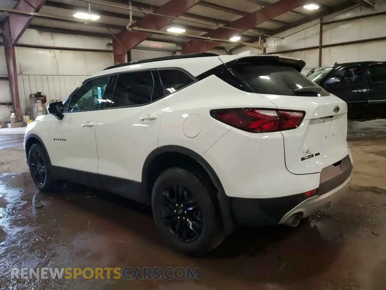 2 Photograph of a damaged car 3GNKBJRS7NS145282 CHEVROLET BLAZER 2022