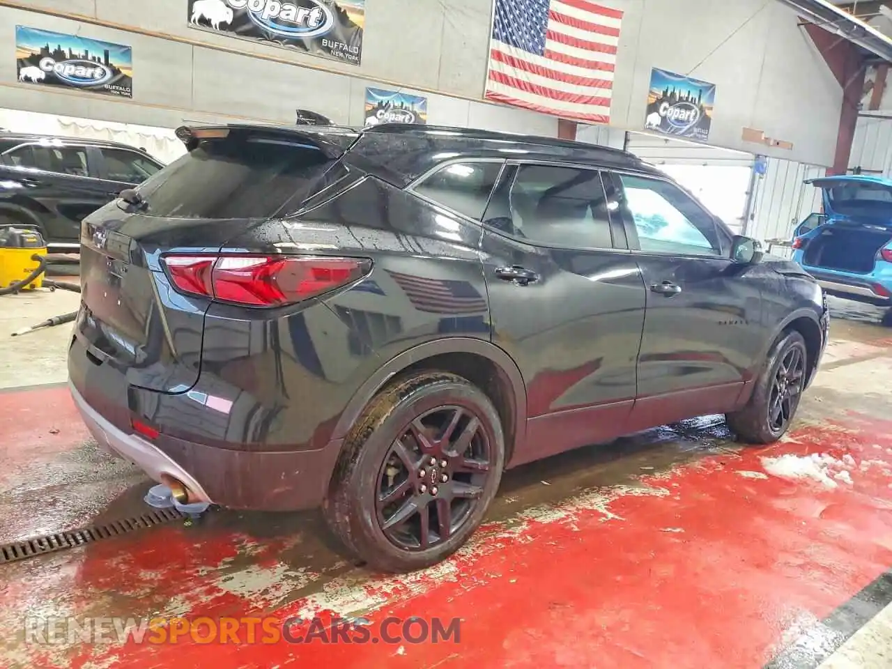3 Photograph of a damaged car 3GNKBJRS7NS231479 CHEVROLET BLAZER 2022