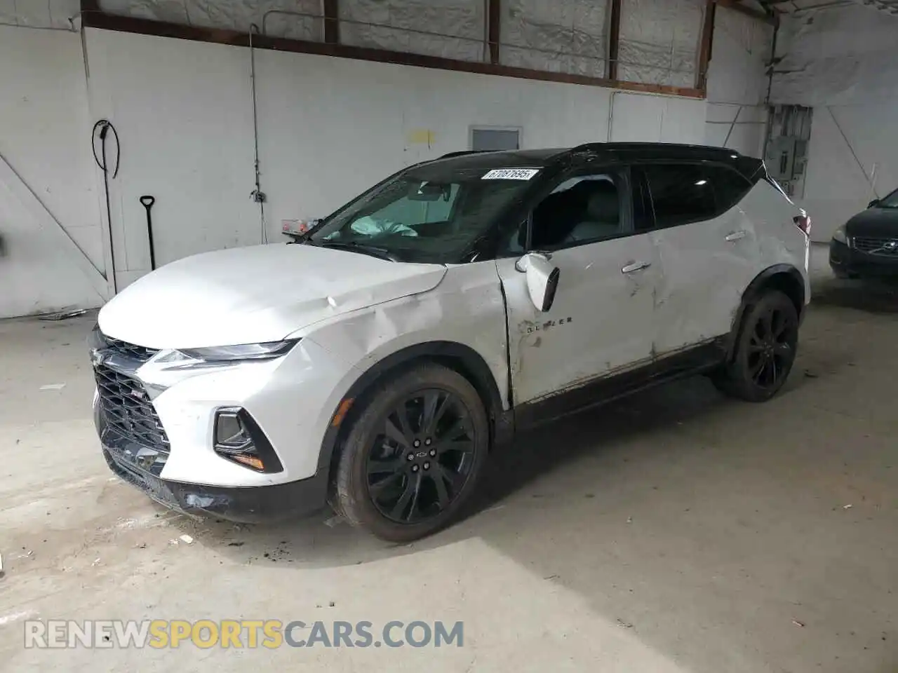 1 Photograph of a damaged car 3GNKBKRS5NS145237 CHEVROLET BLAZER 2022