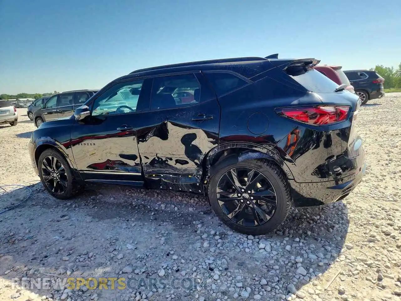 2 Photograph of a damaged car 3GNKBKRS5NS225380 CHEVROLET BLAZER 2022