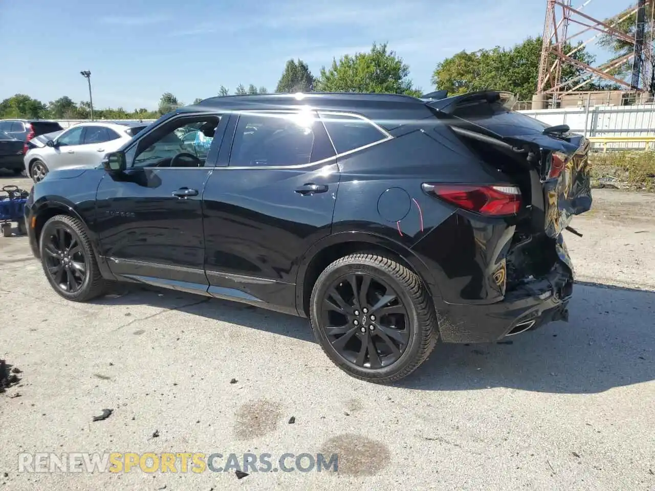 2 Photograph of a damaged car 3GNKBKRS7NS144087 CHEVROLET BLAZER 2022