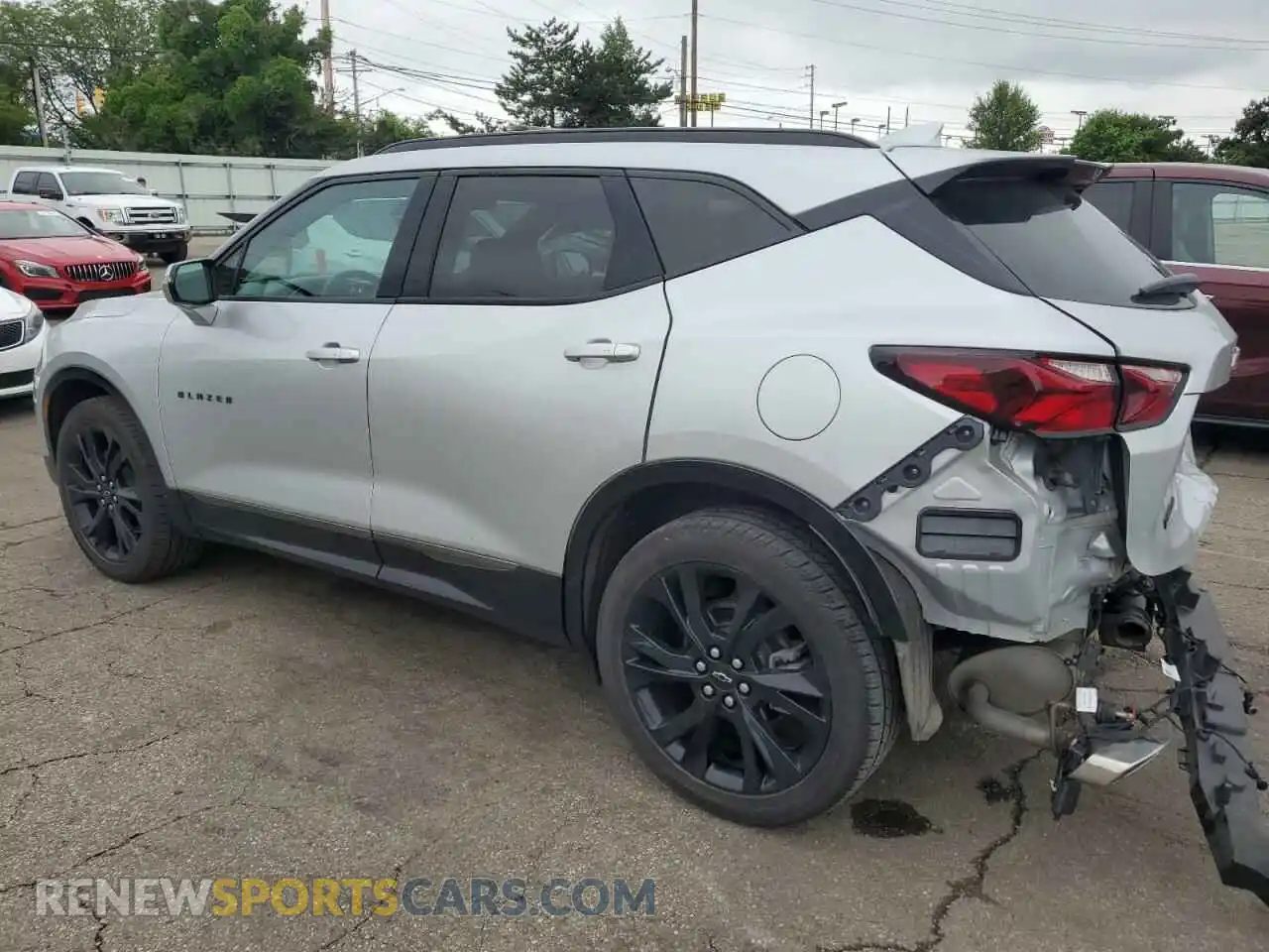 2 Фотография поврежденного автомобиля 3GNKBKRSXNS159571 CHEVROLET BLAZER 2022
