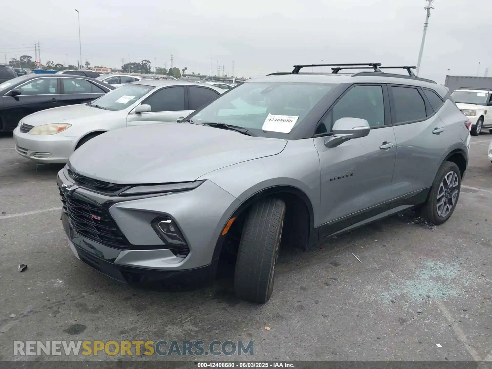 2 Photograph of a damaged car 3GNKBERS1PS193838 CHEVROLET BLAZER 2023