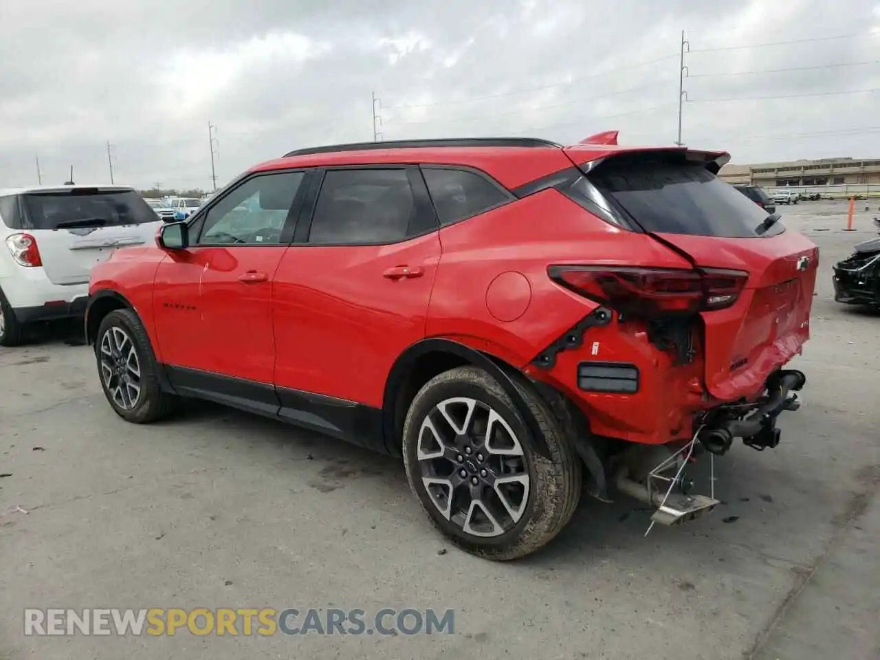 2 Photograph of a damaged car 3GNKBERS4PS182297 CHEVROLET BLAZER 2023