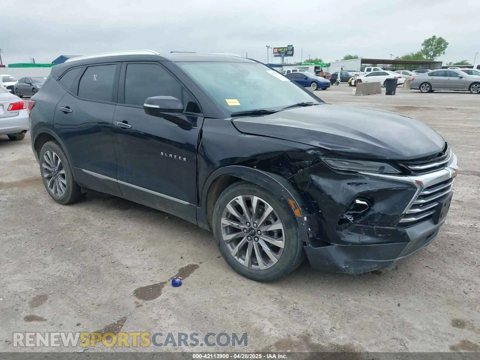 1 Photograph of a damaged car 3GNKBFRS7PS234947 CHEVROLET BLAZER 2023