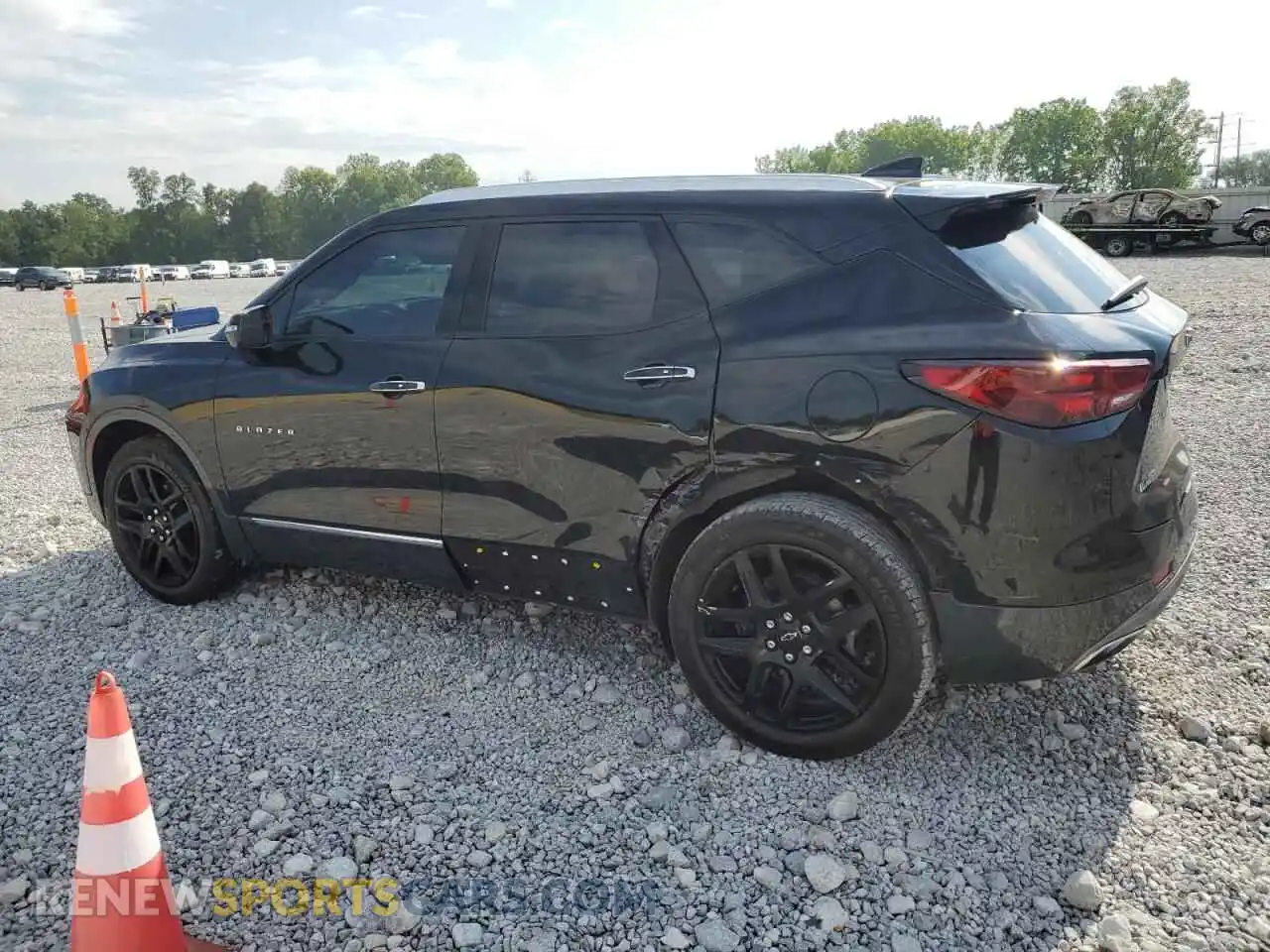 2 Photograph of a damaged car 3GNKBFRS8PS114817 CHEVROLET BLAZER 2023