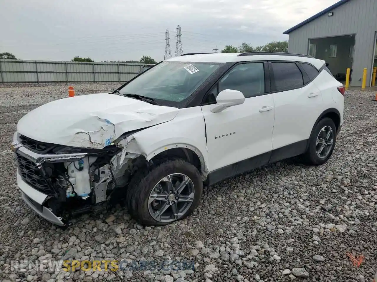 1 Photograph of a damaged car 3GNKBHR42PS141962 CHEVROLET BLAZER 2023
