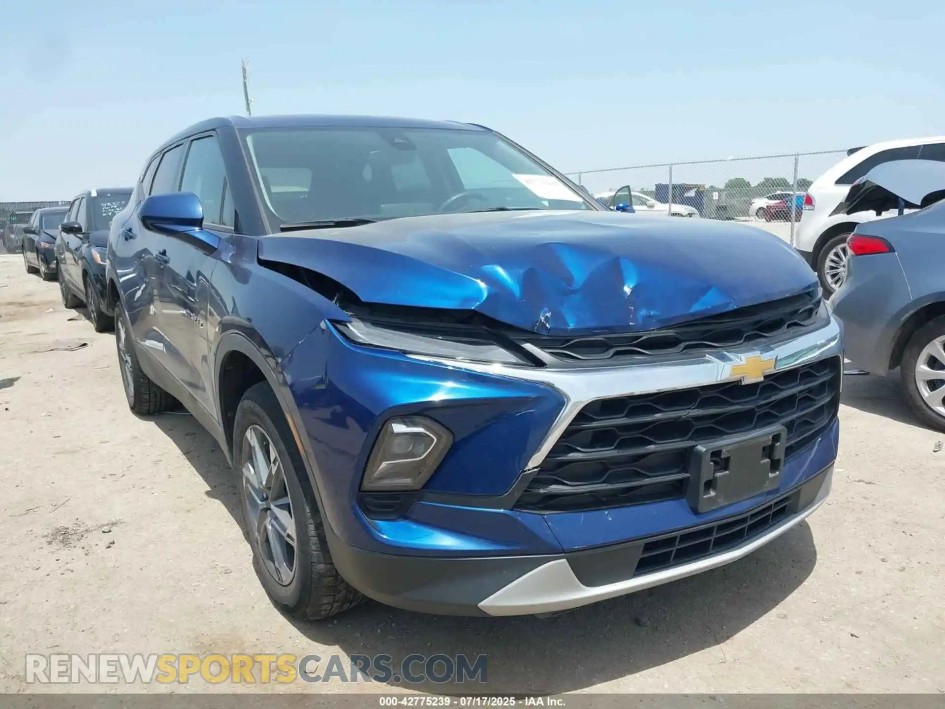 1 Photograph of a damaged car 3GNKBHR43PS147513 CHEVROLET BLAZER 2023