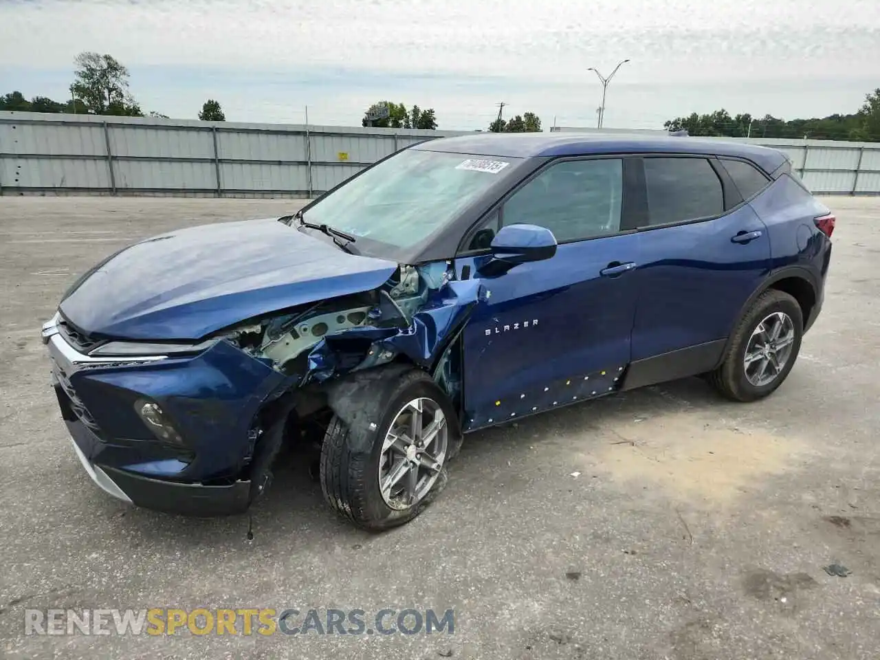 1 Photograph of a damaged car 3GNKBHR45PS148582 CHEVROLET BLAZER 2023