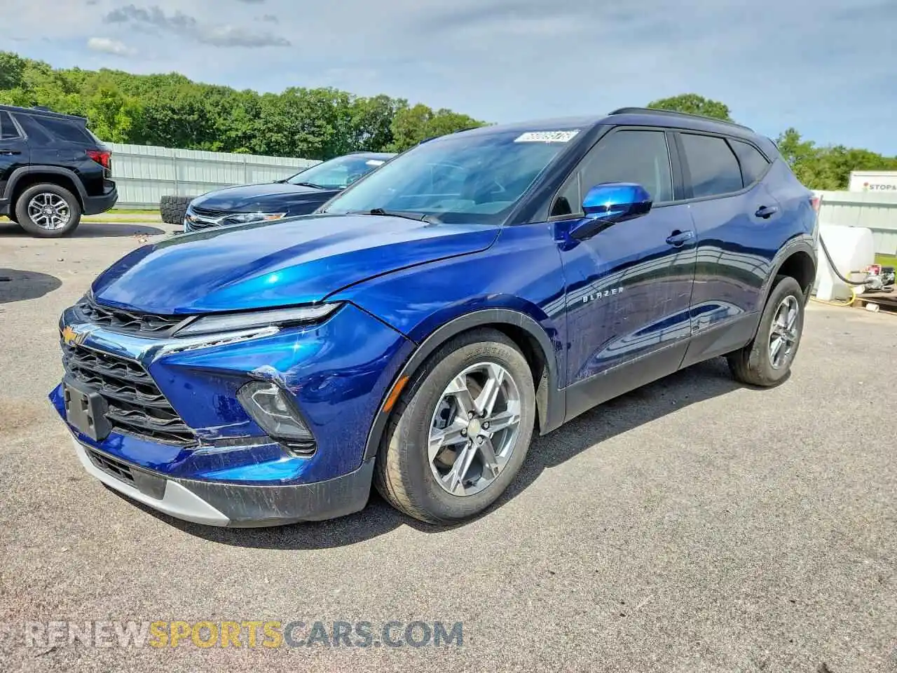 1 Photograph of a damaged car 3GNKBHR47PS131573 CHEVROLET BLAZER 2023