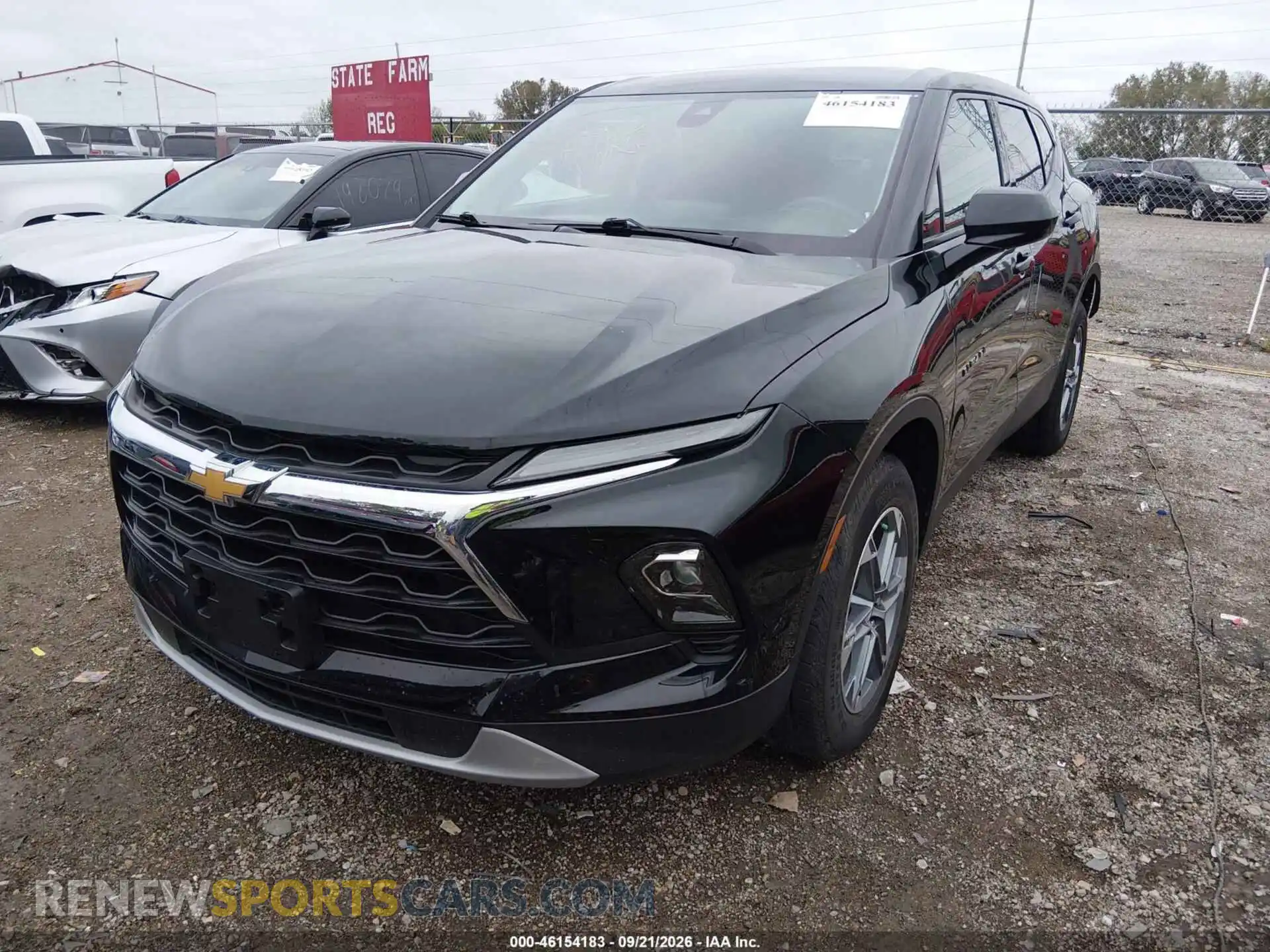 2 Фотография поврежденного автомобиля 3GNKBHR49PS102611 CHEVROLET BLAZER 2023