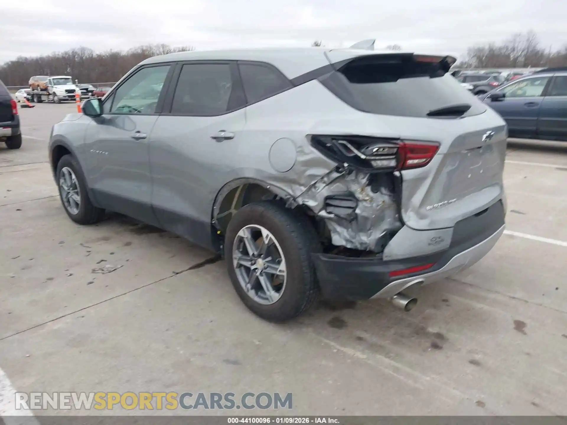 3 Photograph of a damaged car 3GNKBHR4XPS179505 CHEVROLET BLAZER 2023