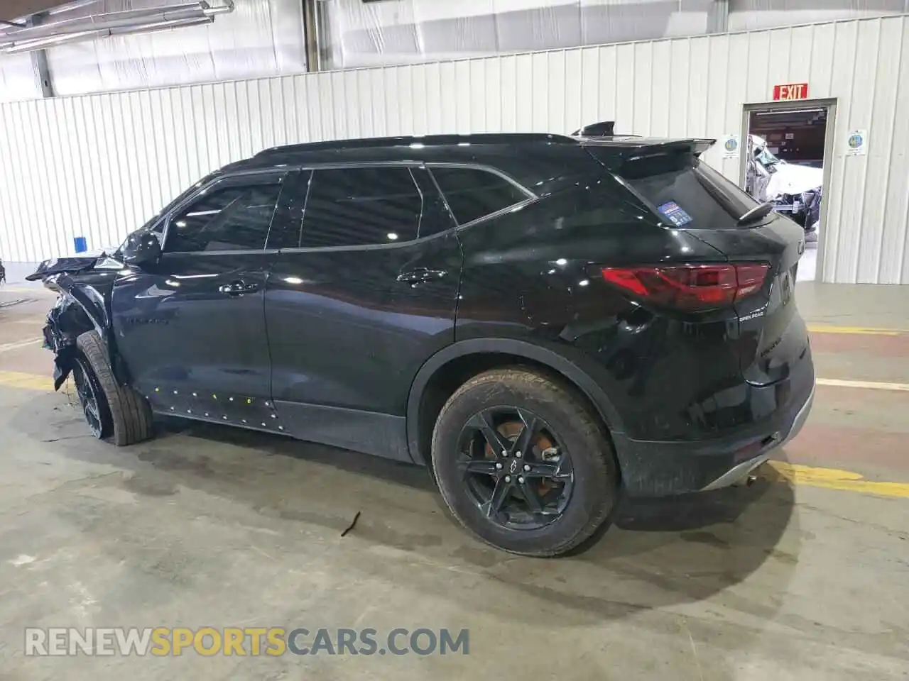2 Photograph of a damaged car 3GNKBHR4XPS235085 CHEVROLET BLAZER 2023